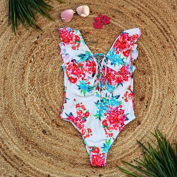 FLORAL WHITE SWIMWEAR - Picture 3 of 3